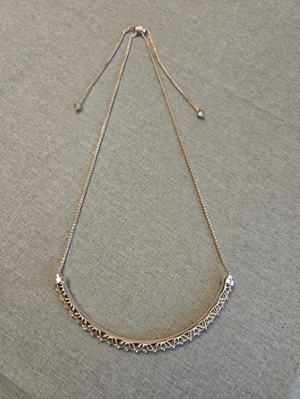 Kendra Scott Lucy Choker Gold - Picture 3 of 6